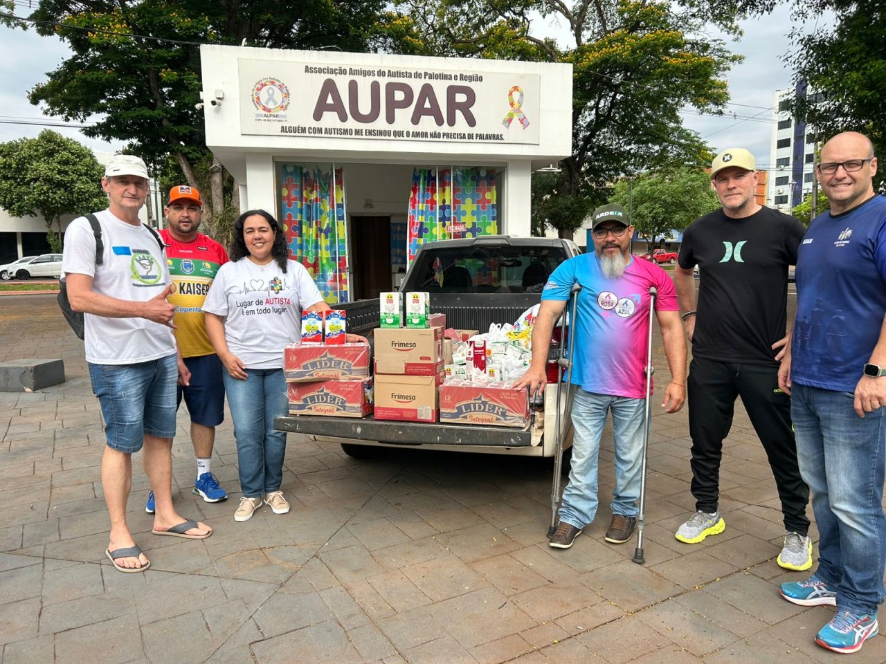 Entrega para Associação dos Amigos dos Autistas de Palotina e Região (AUPAR)
